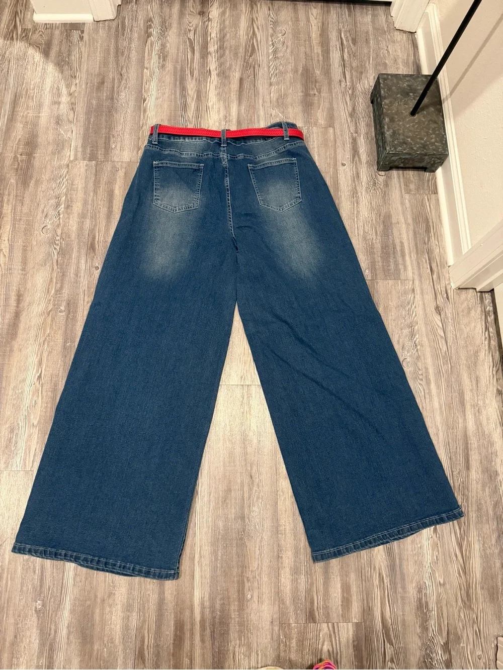 High-Rise Wide Leg Flare Jeans in Medium Blue Denim - Picture 3 of 4